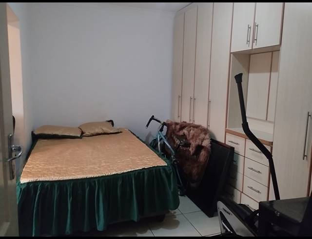 2.5 BEDROOM HOUSE FOR SALE IN AUSTERVILLE